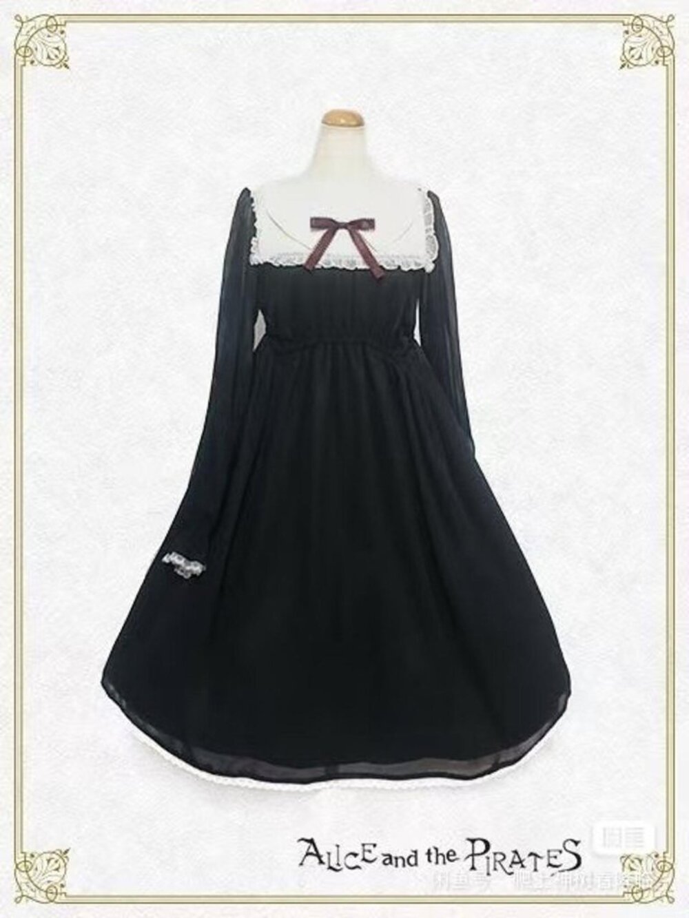 ALICE and the PIRATES Angel Feathers OP in the black colorway.
